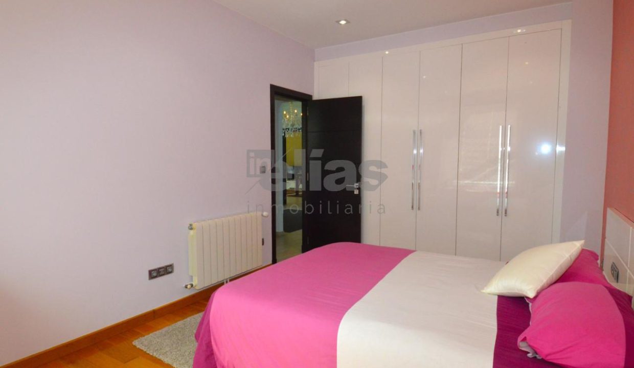 Casa en venta en Cee