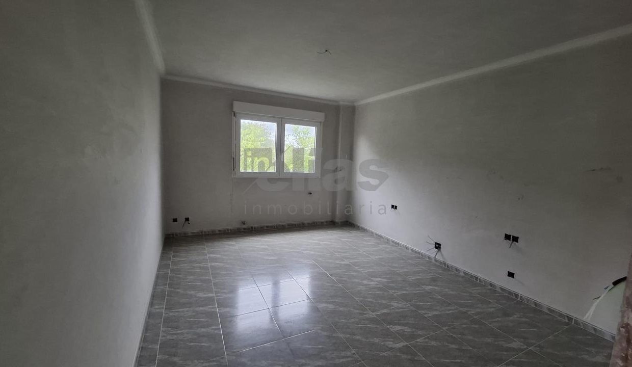 Piso en venta en Zas