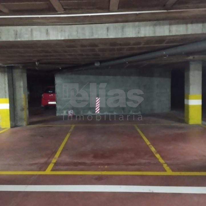 Garaje en alquiler en Zas