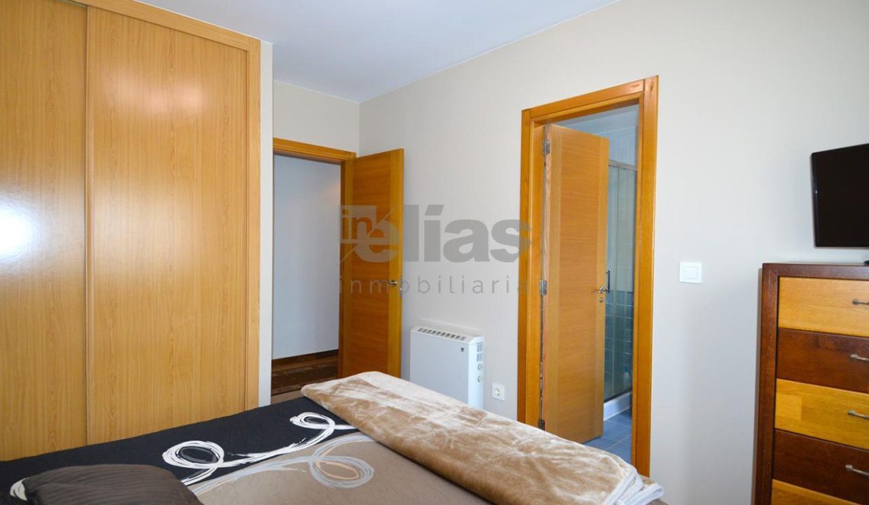 Piso en venta en Carballo