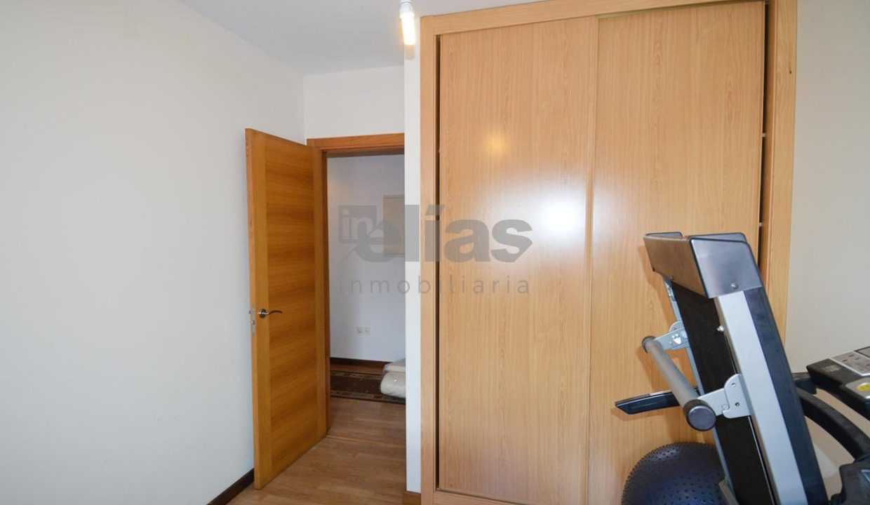 Piso en venta en Carballo