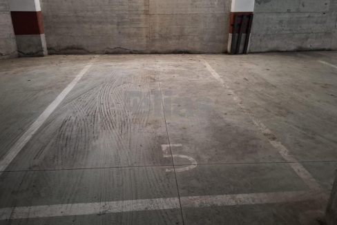 Garaje en alquiler en Zas