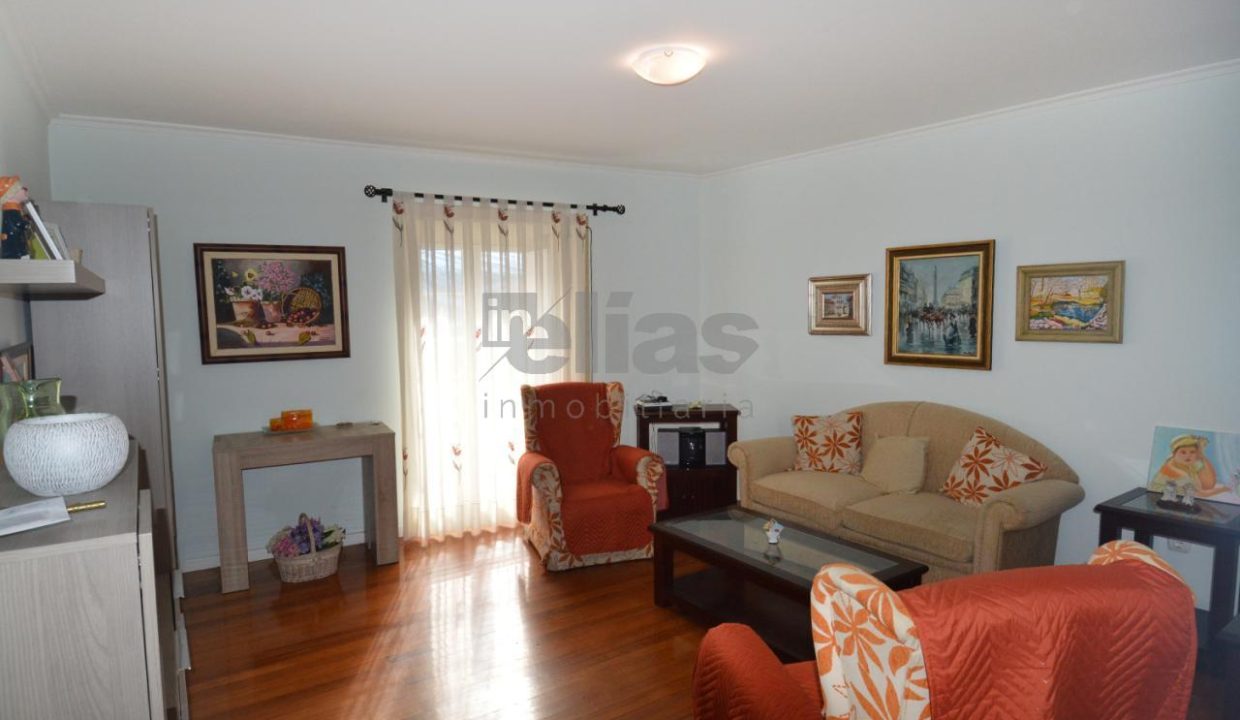 Piso en venta en Laxe