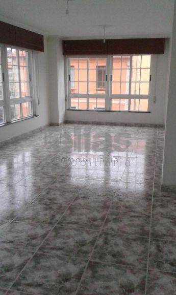 Räumlichkeiten zur Miete in Zas