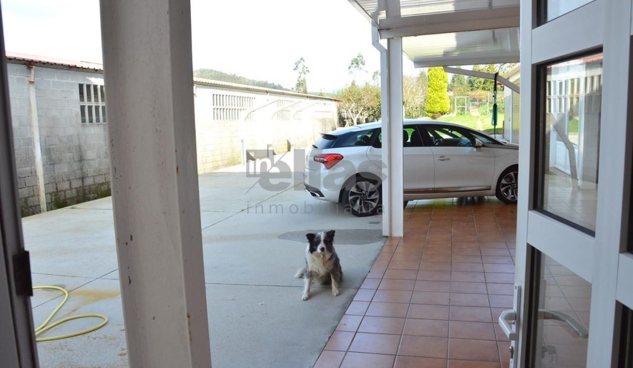 Local o Nave en Alquiler en Zas