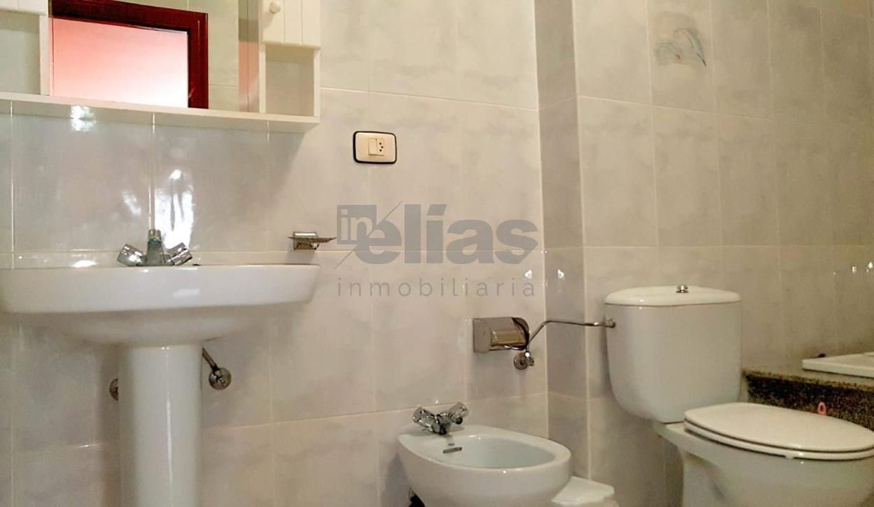 Wohnung zur Miete in Laxe